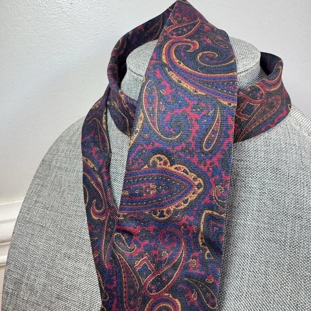 Vintage Givenchy Monsieur Wool Paisley‎ Necktie 52